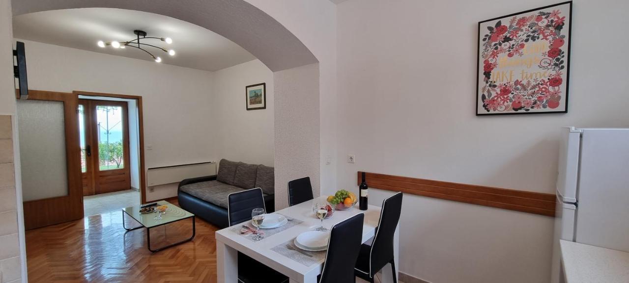 Apartments Anamarija Opatija Extérieur photo